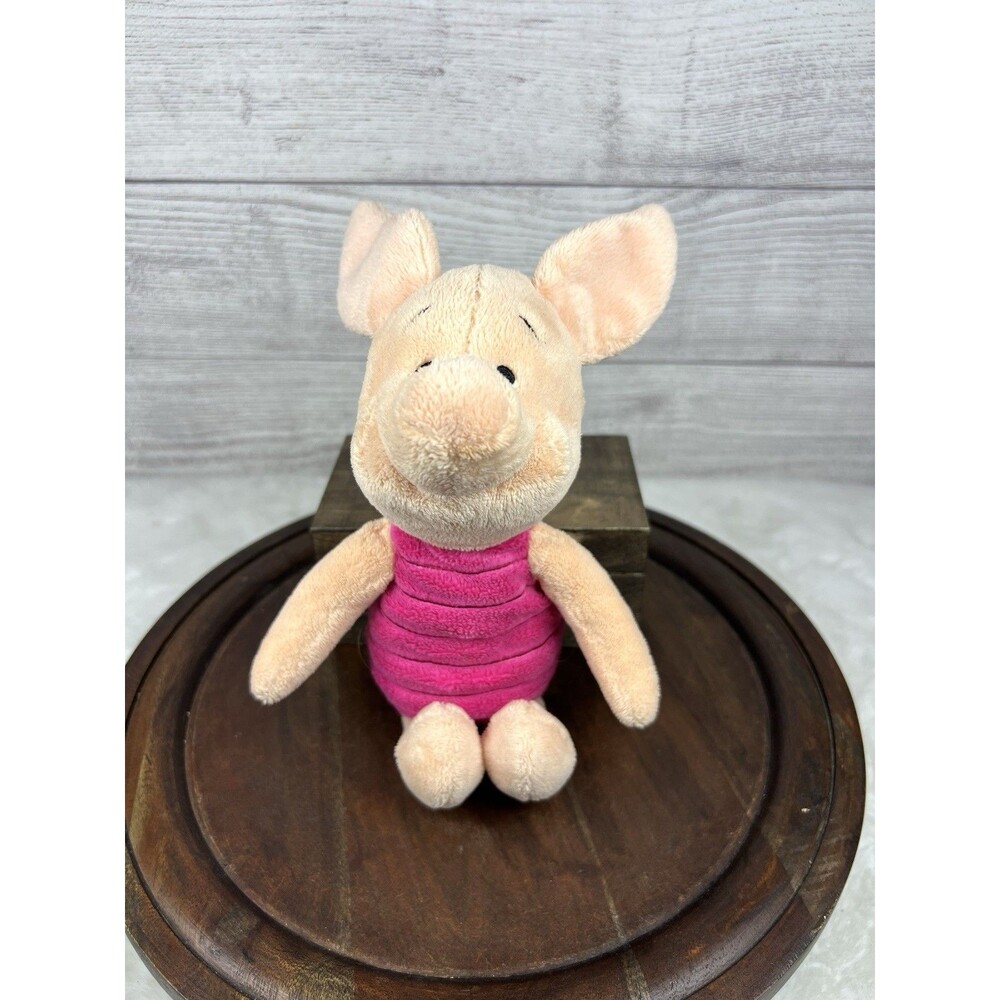 Disney Winnie The Pooh Piglet Plush Stuffed Animal Pink Pig Fluffy Toy NO TAG